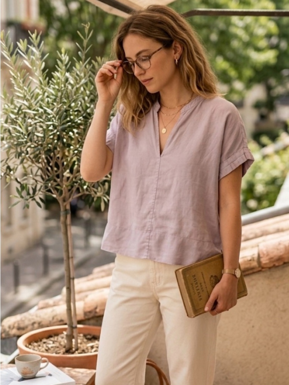 Everlane Lavender Short-Sleeve V-Neck Linen  Top